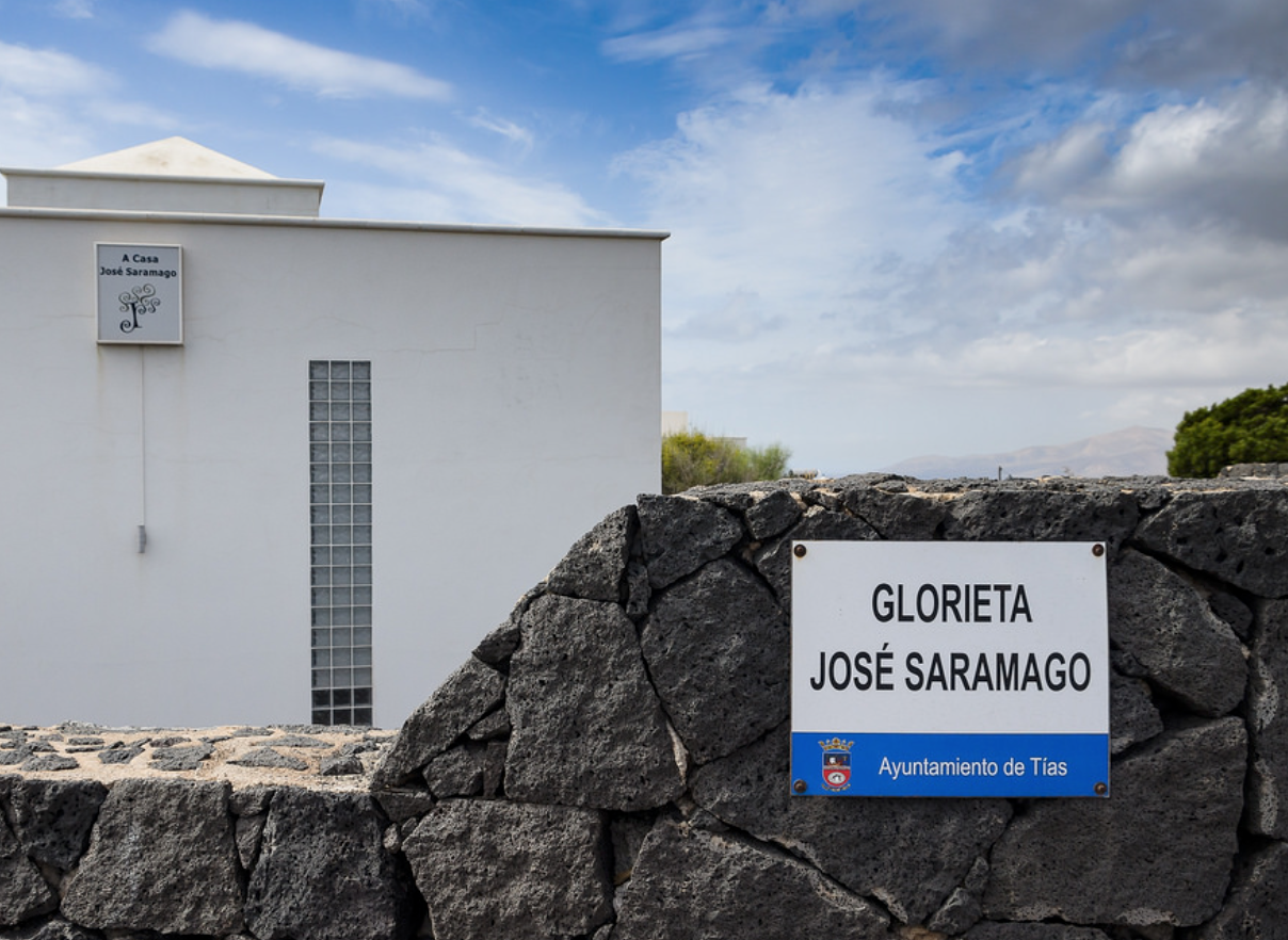 Guided Tour of the A Casa José Saramago Museum in Lanzarote, Tías